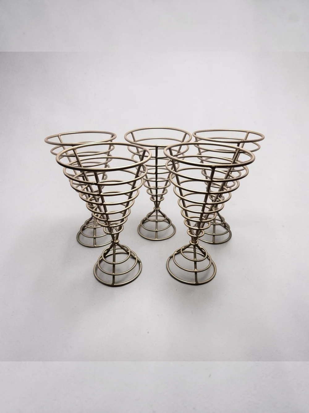 Crate & Barrel Metal French Fry Holder Cone Set of 5